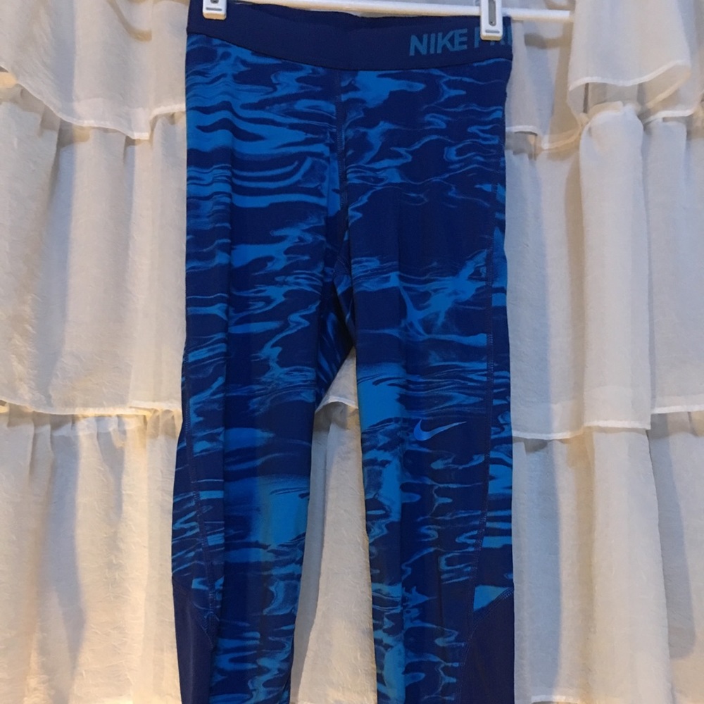 Nike Capri leggings